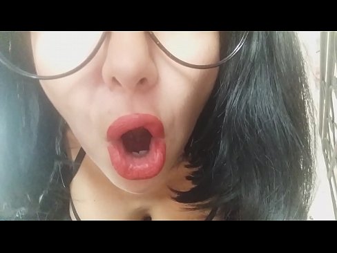 ❤️ Zemer, njerka jote nuk te le te shkosh ne shkolle sot... Kam shume nevoj per ty... ❤️ Video qij në sq.sexuria-net.ru ❌