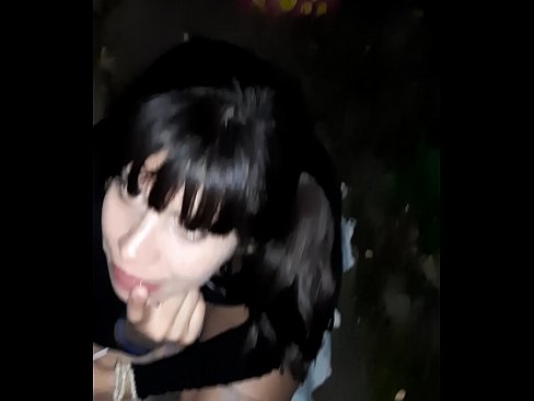 ❤️ Në rrugë penisi i fryrë në këmbim të karamele ❤️ Video qij në sq.sexuria-net.ru ❌